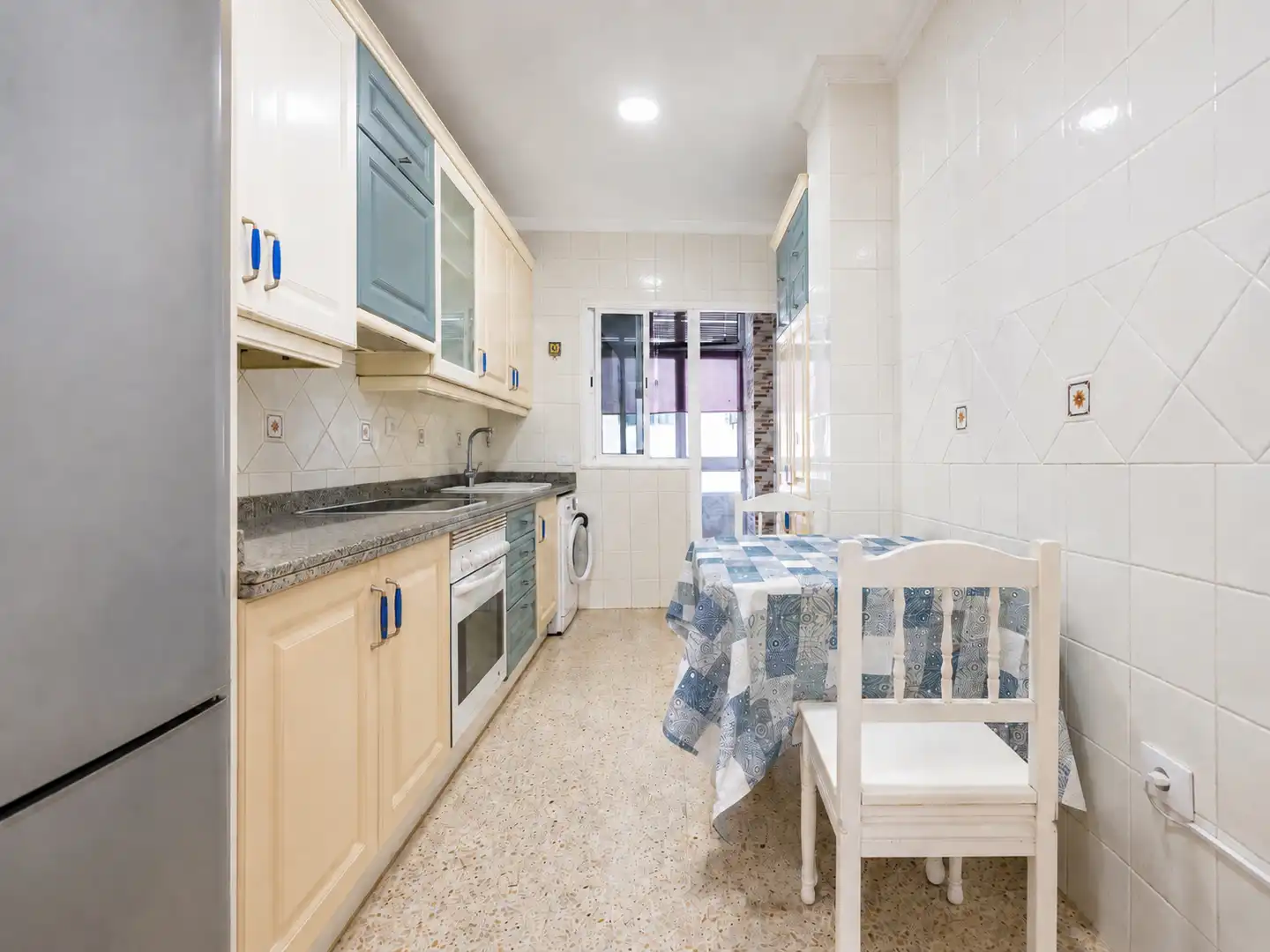 Küche von Wohnung zum Verkauf in Las Palmas de Gran Canaria mit Klimaanlage, Abstellraum und Möbliert