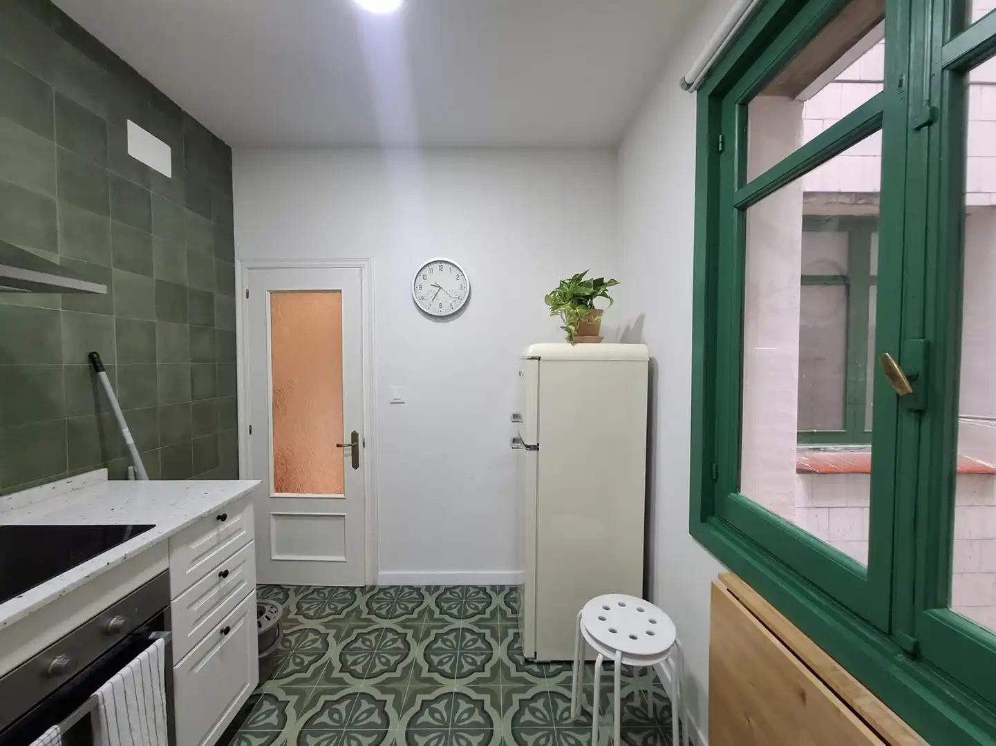 Kitchen of Flat for rent in Gijón   with Heating and Furnished