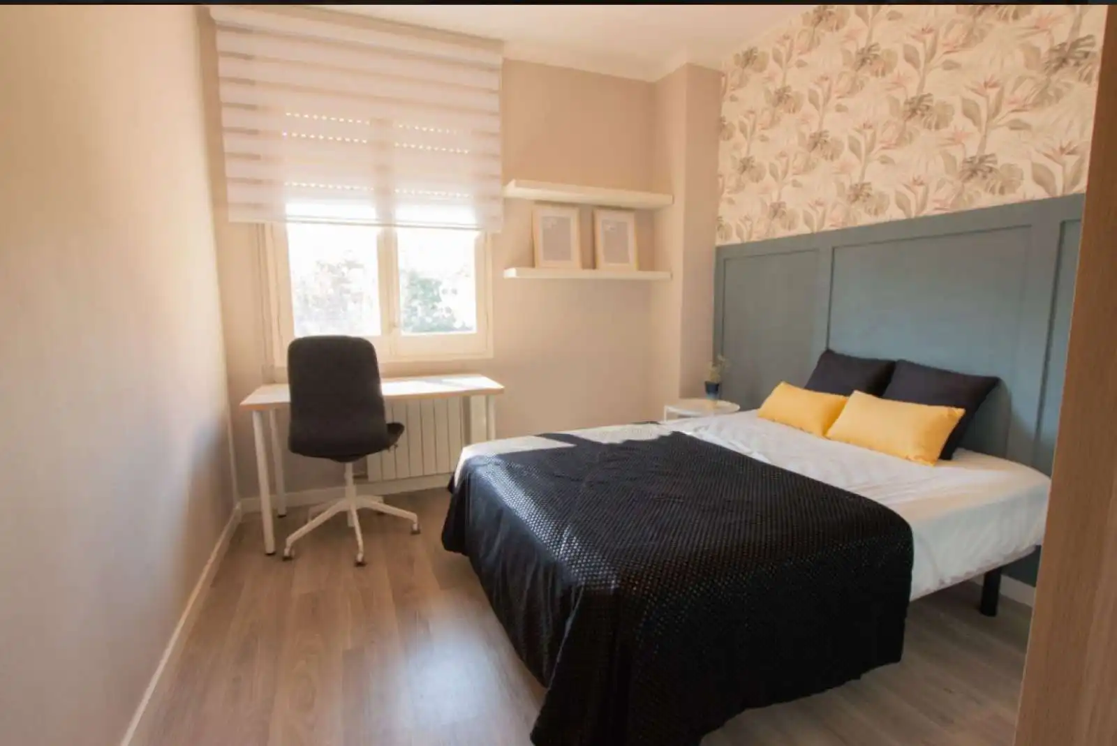 Room in Provençals del Poblenou