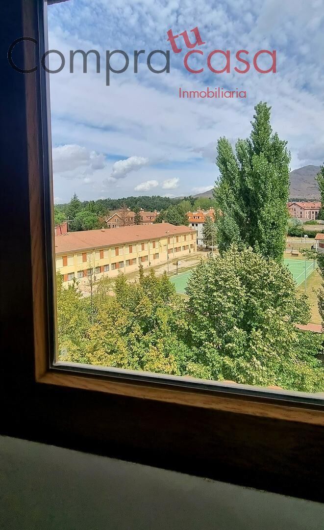 Exterior view of Flat for sale in Real Sitio de San Ildefonso  with Heating and Storage room