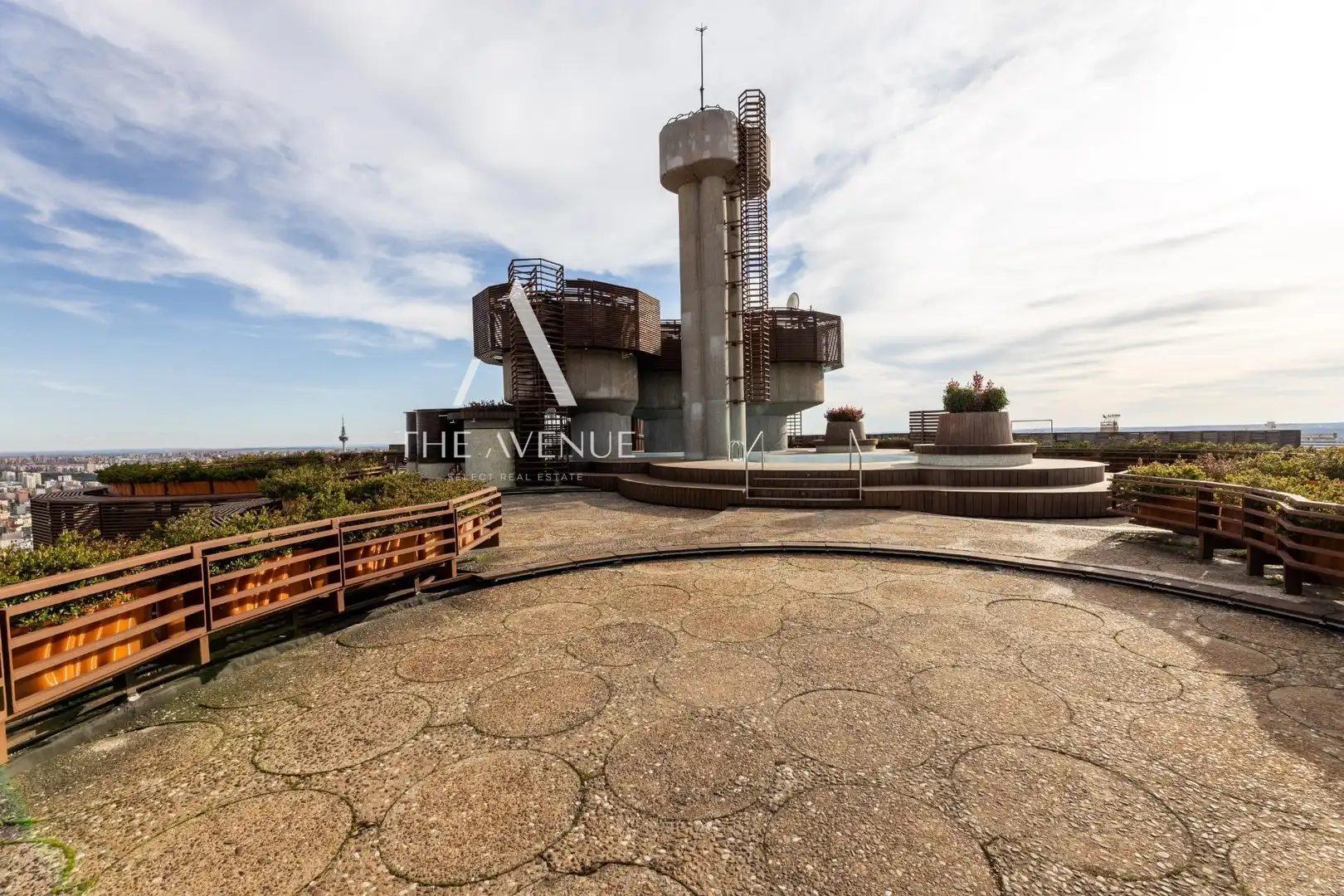 Vista exterior de Piso en venta en Madrid con Aire acondicionado, Calefacción y Jardín privado