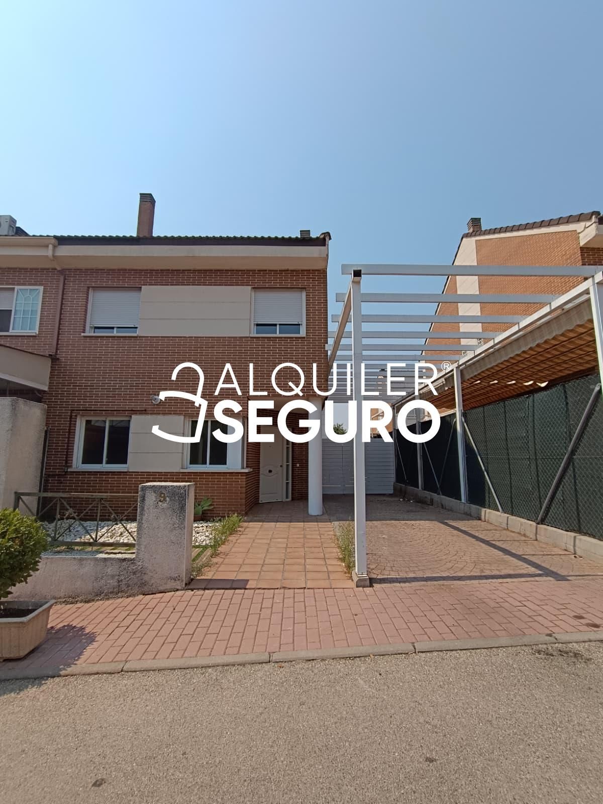 Exterior view of House or chalet to rent in Valdemoro  with Heating and Terrace