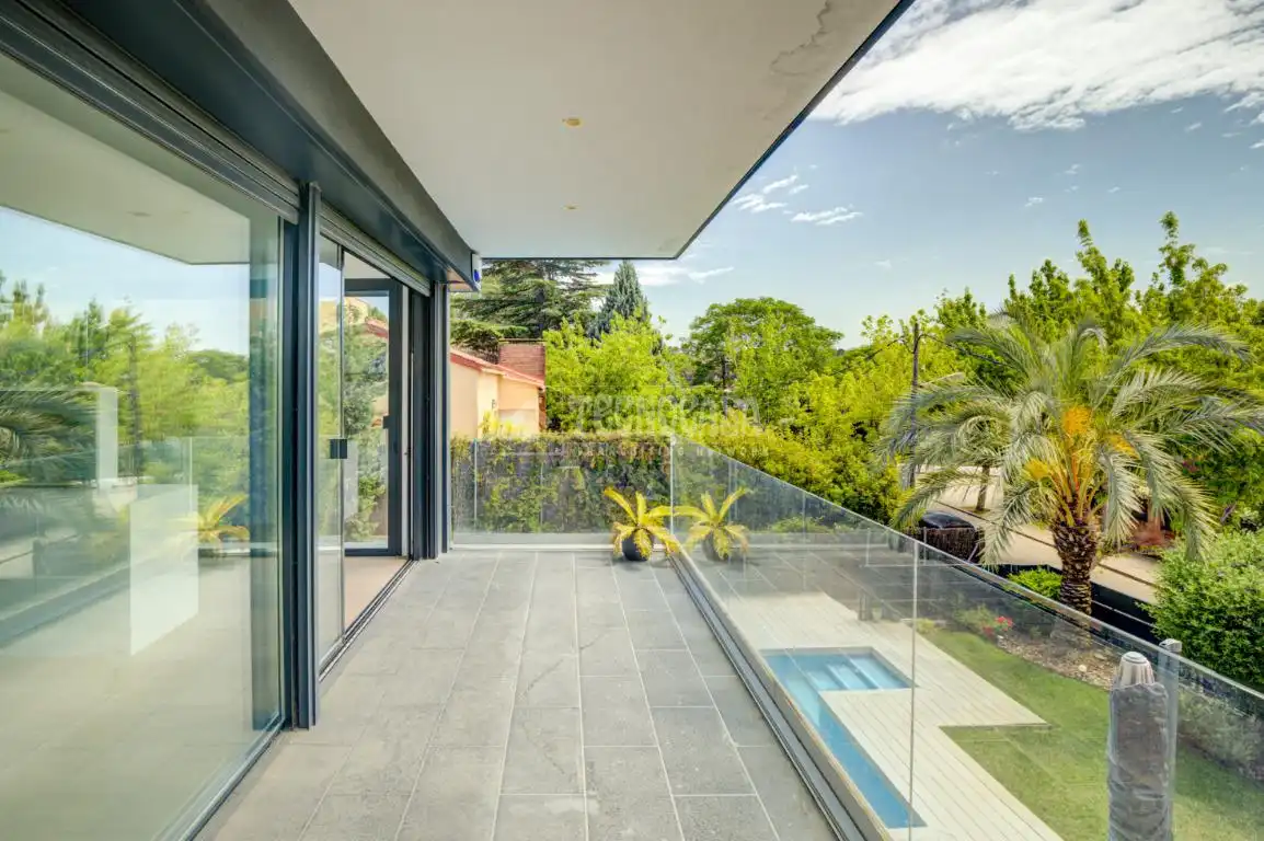 Terrassa de Casa o xalet en venda en Sant Cugat del Vallès amb Calefacció, Parquet i Terrassa