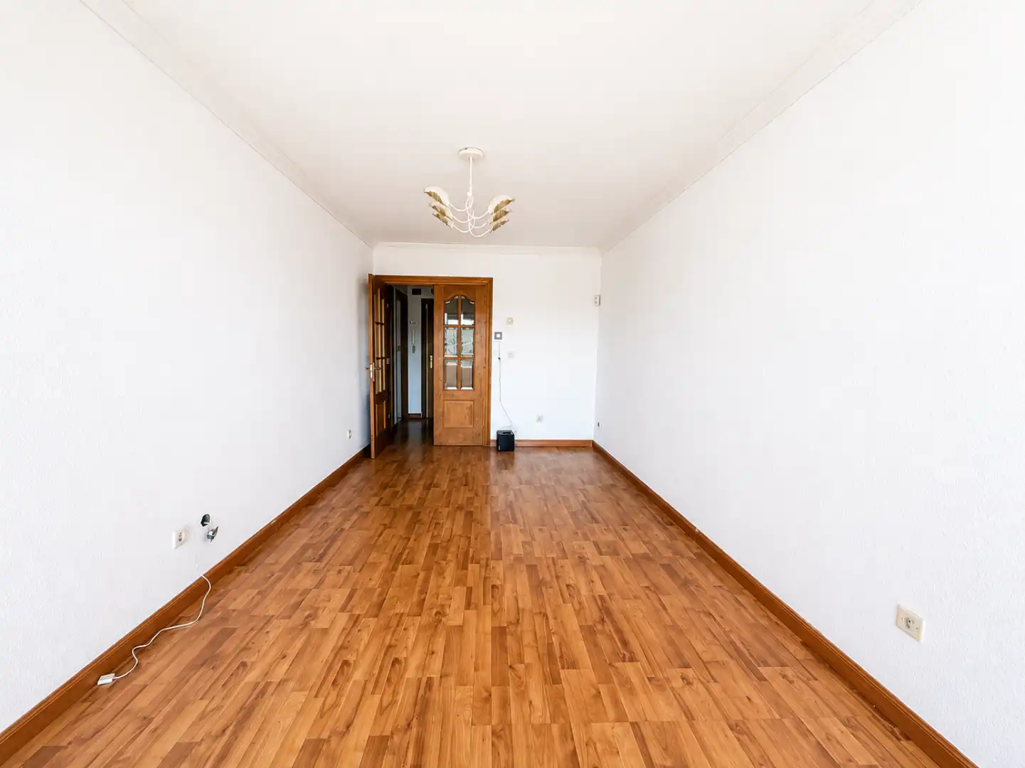 Living room of Flat for sale in Torrelavega   with Heating, Private garden and Parquet flooring