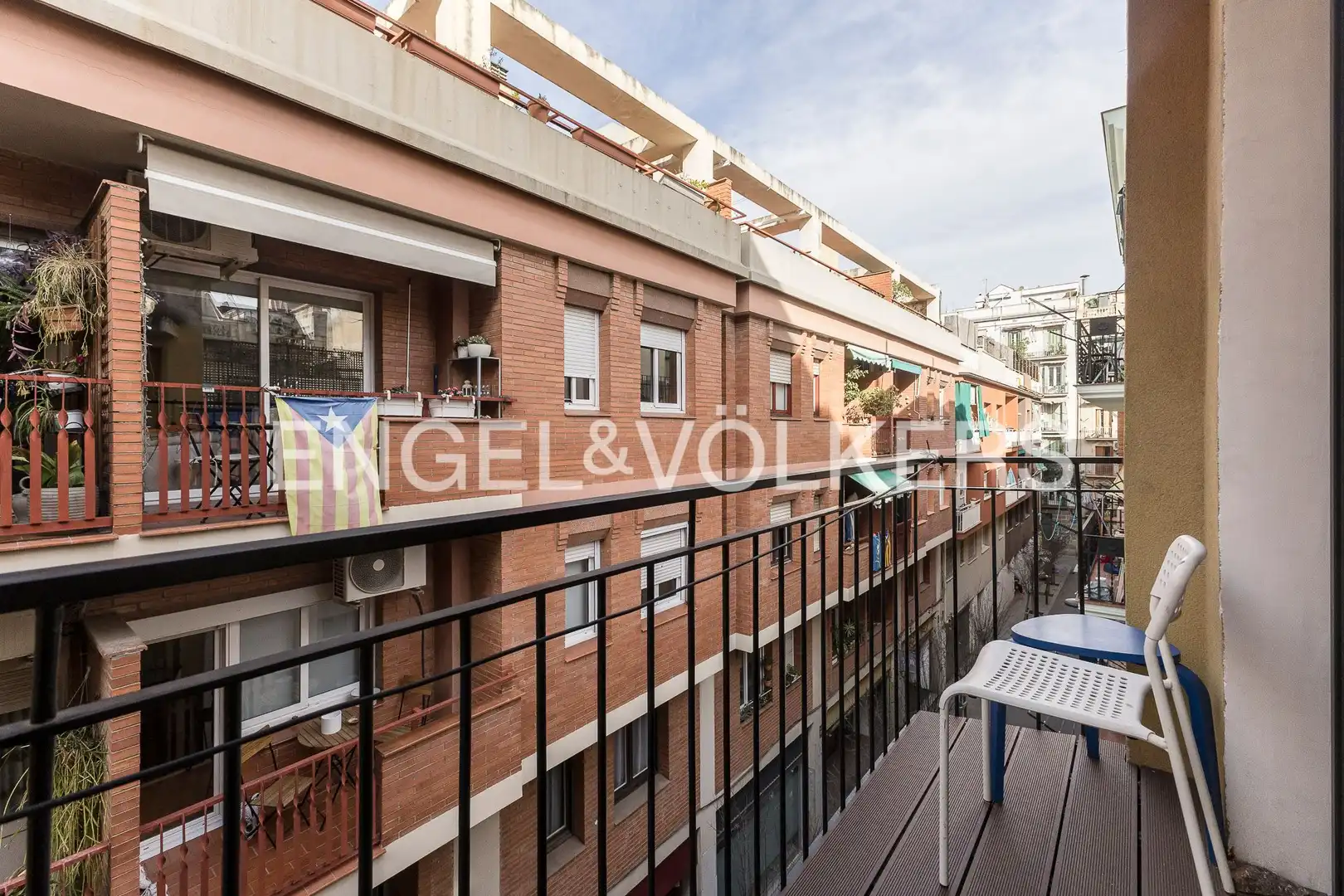 Vista exterior de Casa o xalet en venda en Barcelona amb Aire condicionat, Calefacció i Terrassa