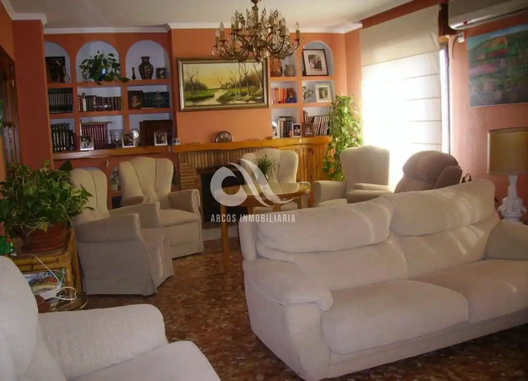Houses for sale in El Brillante -El Naranjo - El Tablero