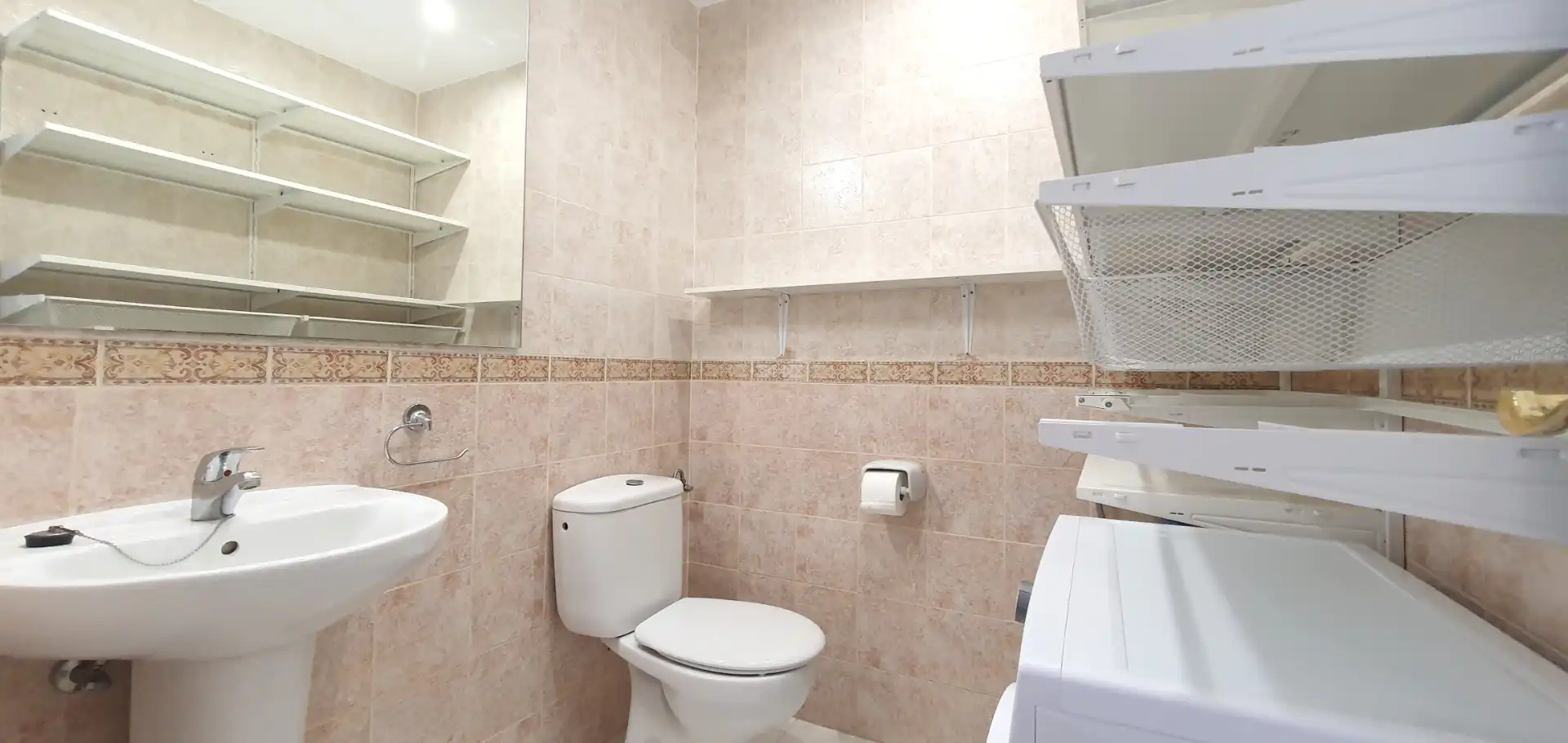 Baño de Apartamento de alquiler en Dénia con Aire acondicionado, Calefacción y Terraza