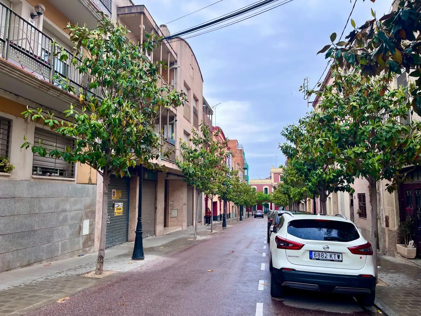 Außenansicht von Garage zum Verkauf in Martorell