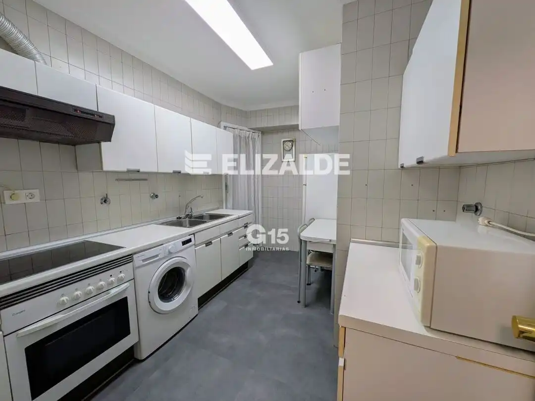 Flat with lift for sale in Segundo Izpizua Kalea, imagen 6