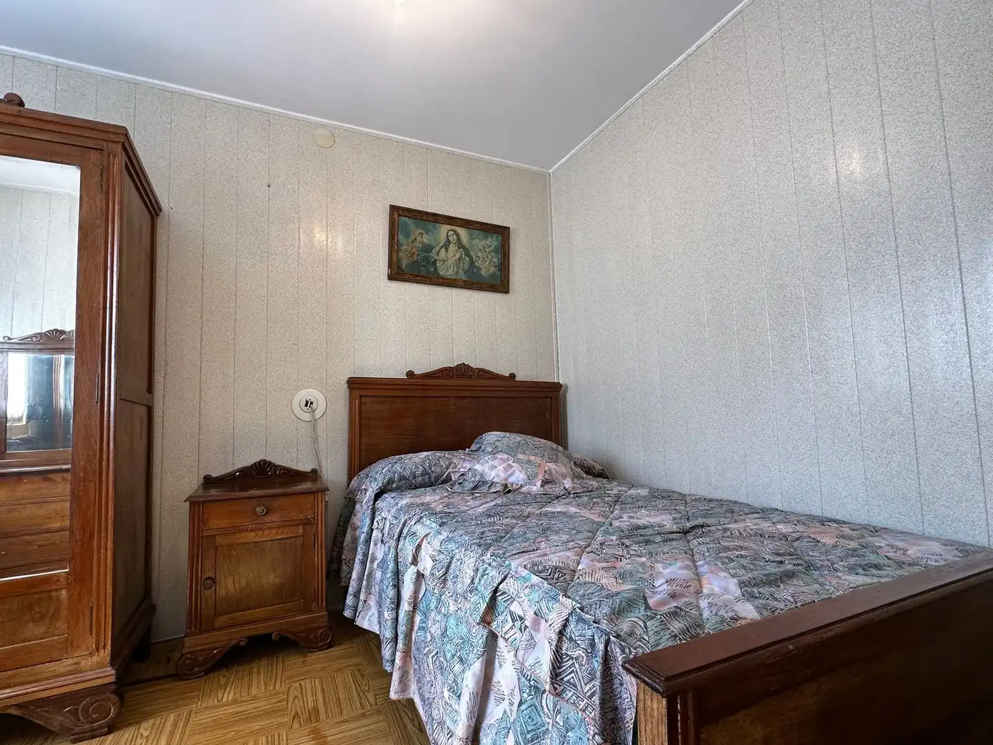 Bedroom of Houses for sale in San Martín del Rey Aurelio  with Heating, Terrace and Storage room