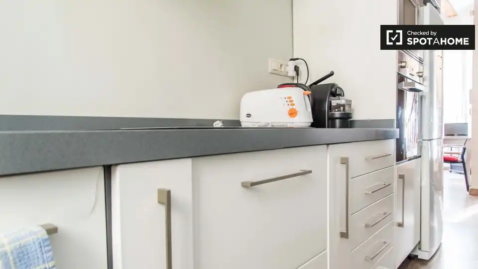 Flat with terrace to rent in L'Eixample, imagen 6