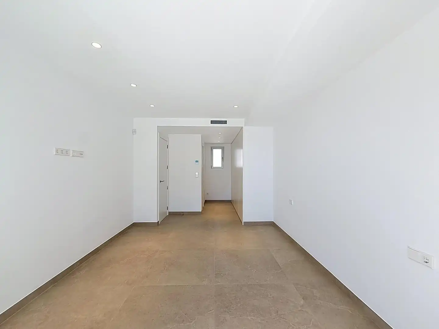Chalet con piscina en venta en Cumbre del Sol, imagen 31