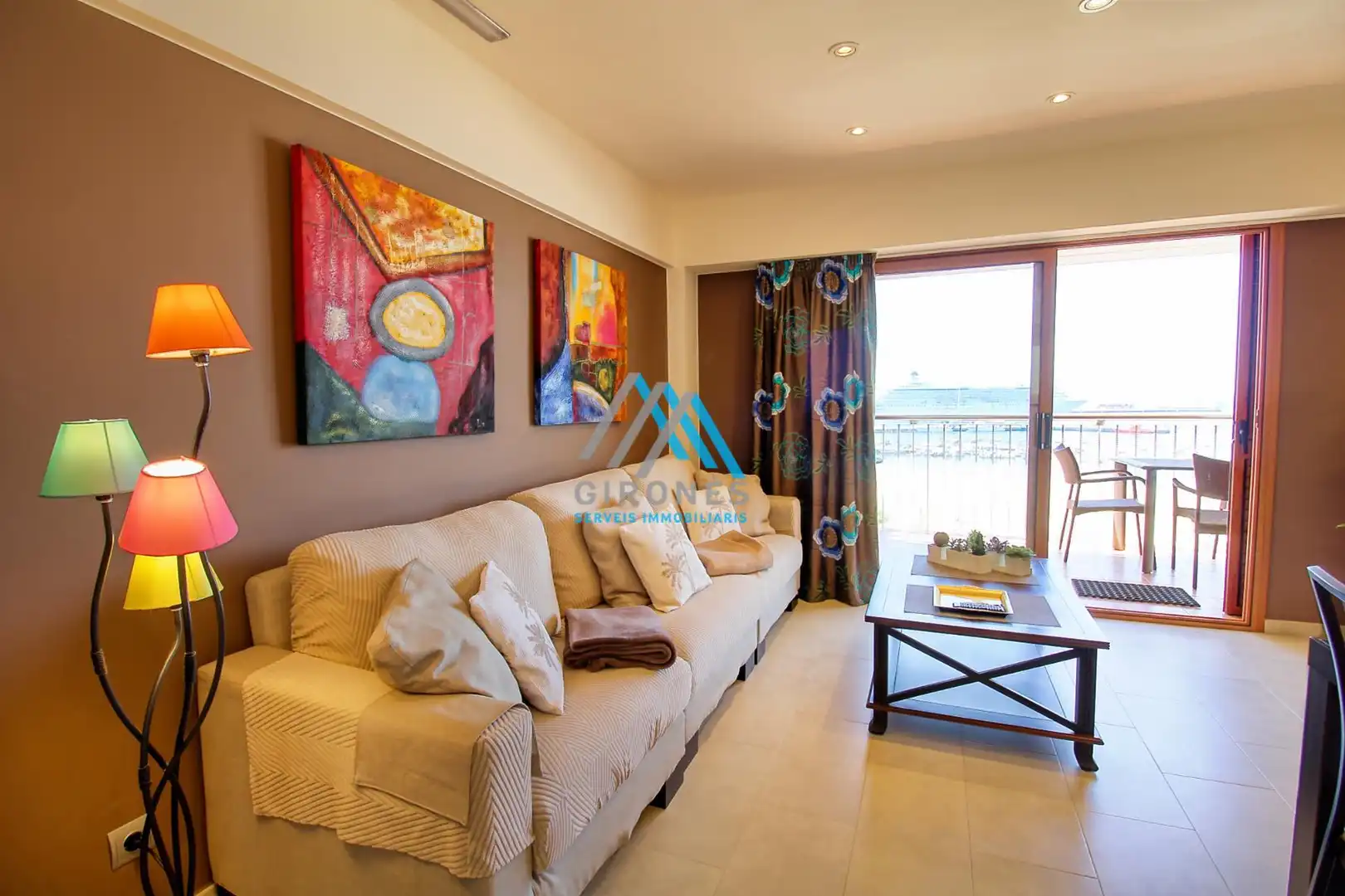 Apartamento con terraza en venta en Passeig del Mar, imagen 16