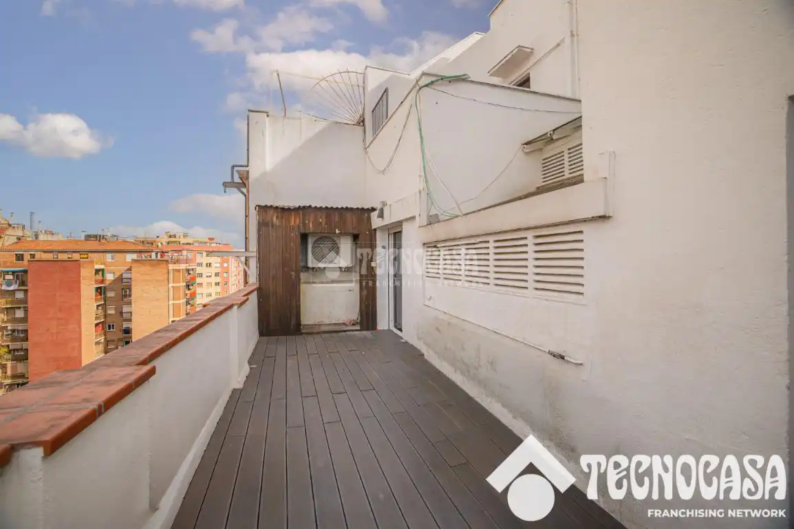 Terraza de Ático en venta en Barcelona con Aire acondicionado y Terraza