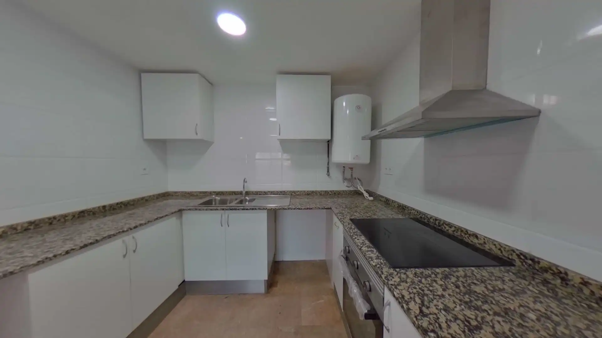 Flat with lift for sale in C/ San Ferrán, imagen 3