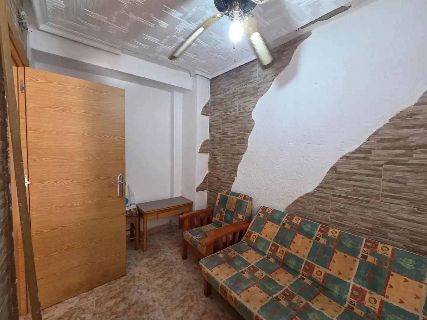 Casa adosada en venda en Orihuela amb Moblat i Internet