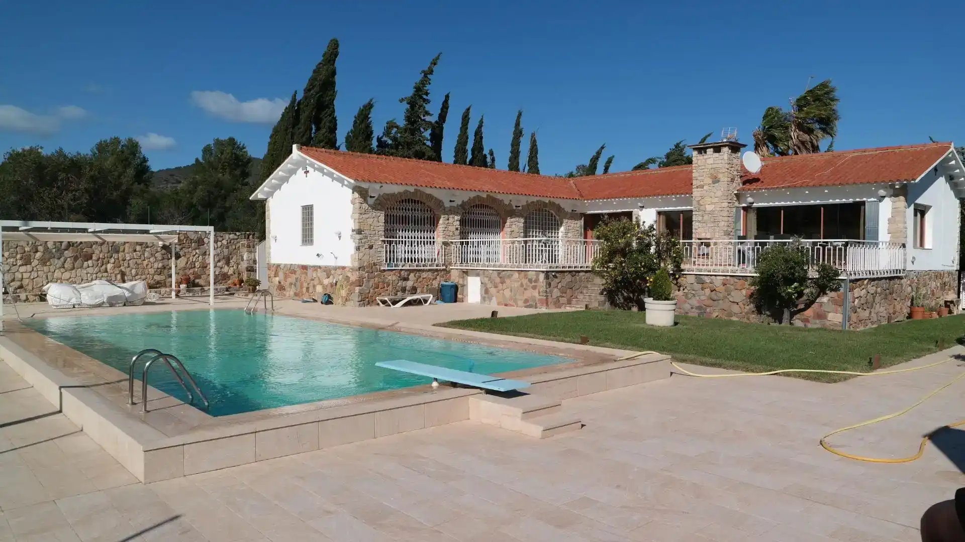 Piscina de Casa o xalet en venda en Vilanova d'Escornalbou amb Aire condicionat i Piscina
