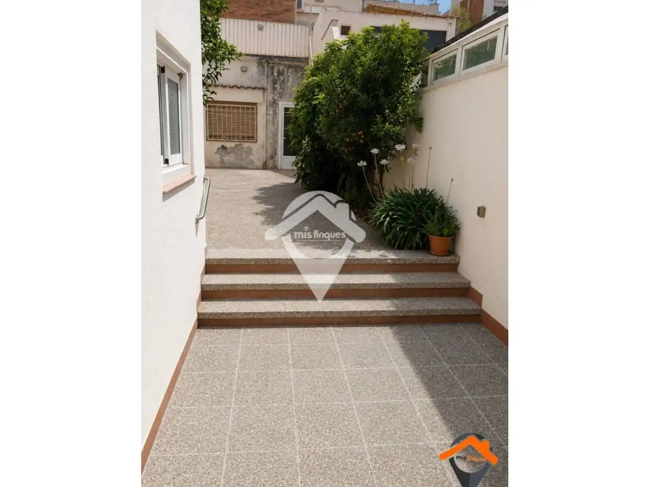 Casa amb jardí en venda a Calle Cerdanyola, imagen 5