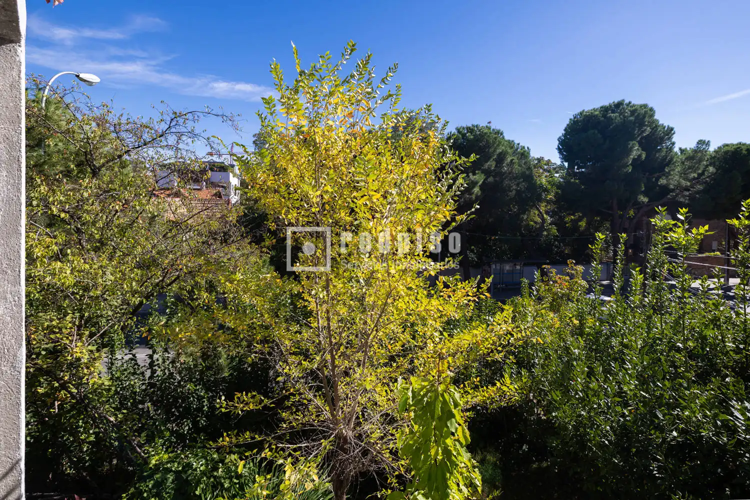 Wohnung zum Verkauf in Madrid mit Heizung, Privatgarten und Abstellraum