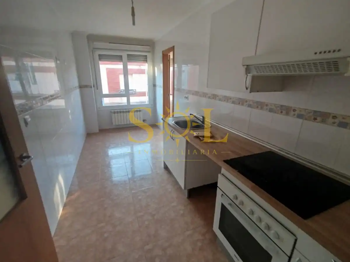 Kitchen of Flat for sale in León Capital   with Heating and Parquet flooring