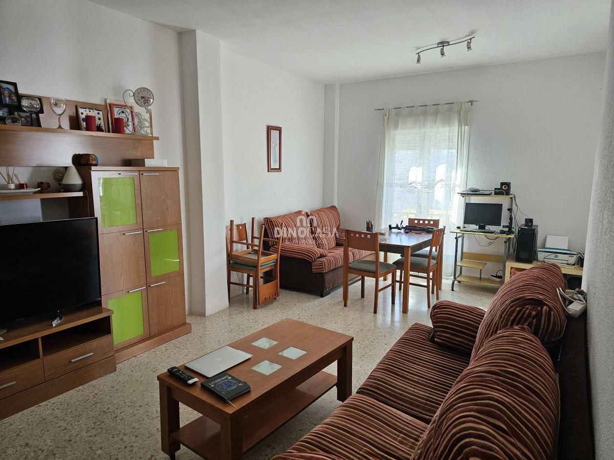 Sala d'estar de Àtic en venda en Cartaya amb Terrassa i Balcó