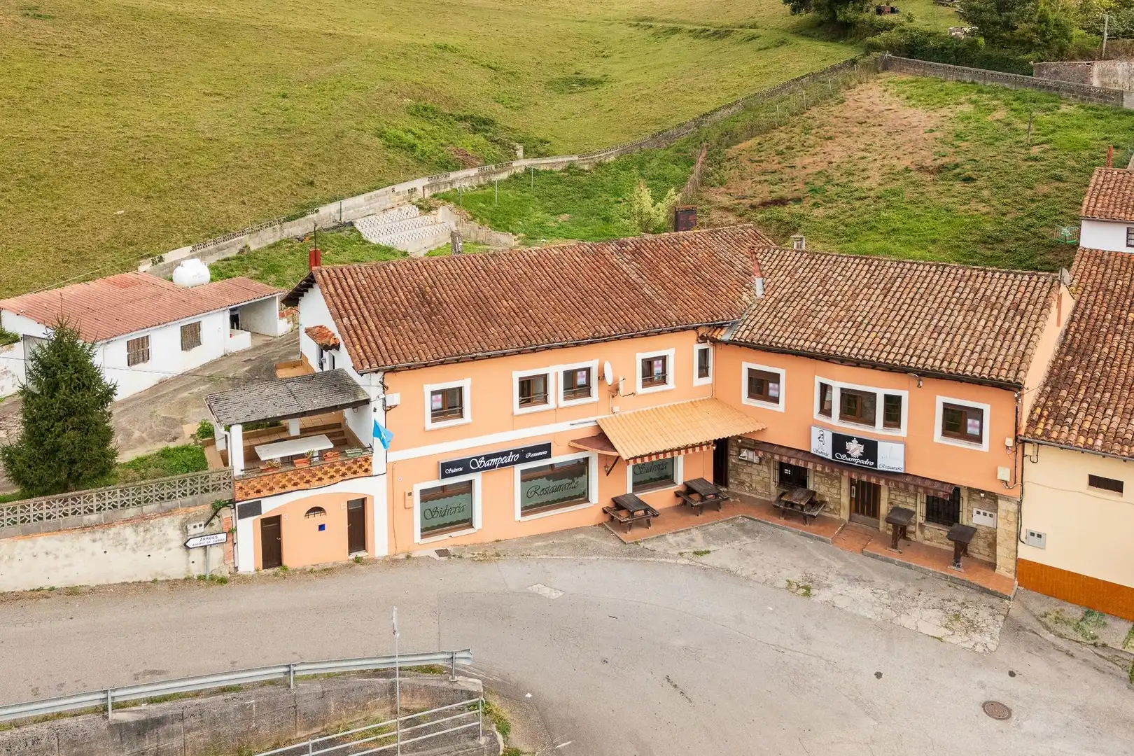 Casa o xalet en venda en Quintes - Arroes