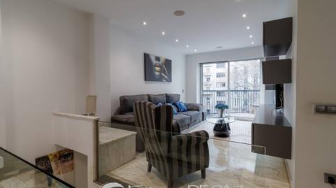 Foto 4 de Dúplex en venda a Calle Gran Vía de las Corts Catalanes, Sant Antoni,  Barcelona Capital