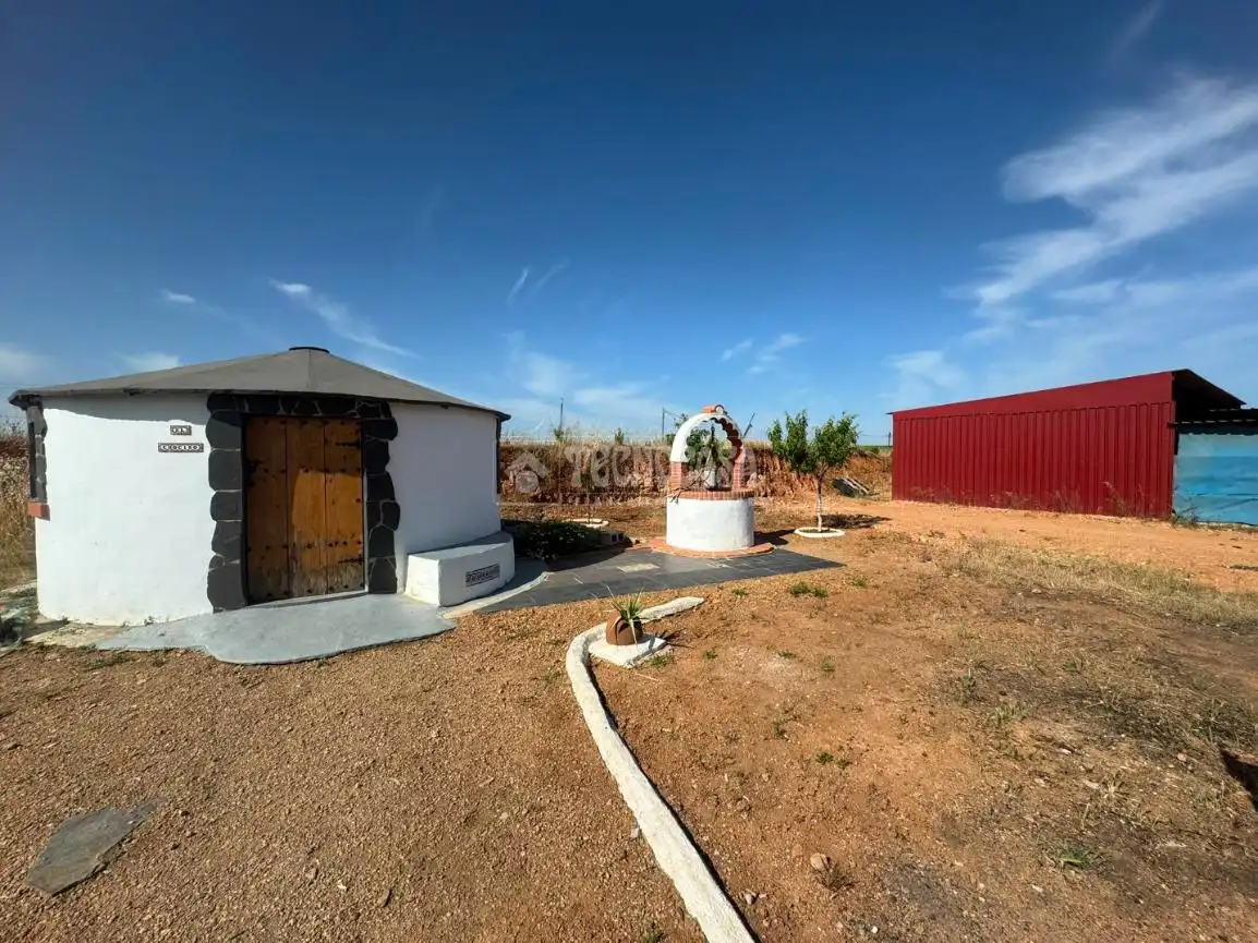 Residential for sale in Almendralejo