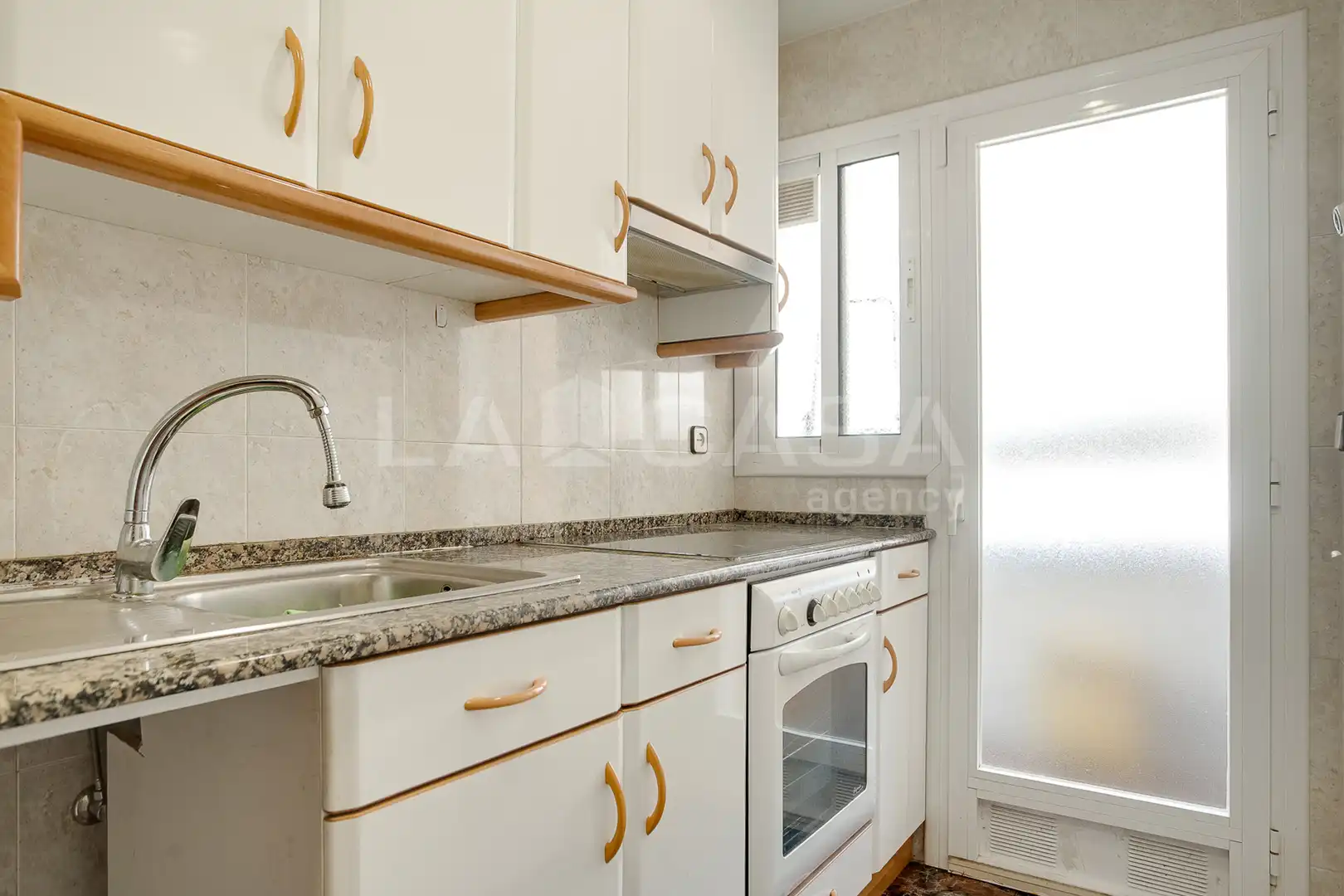 Cocina de Piso en venta en Barcelona