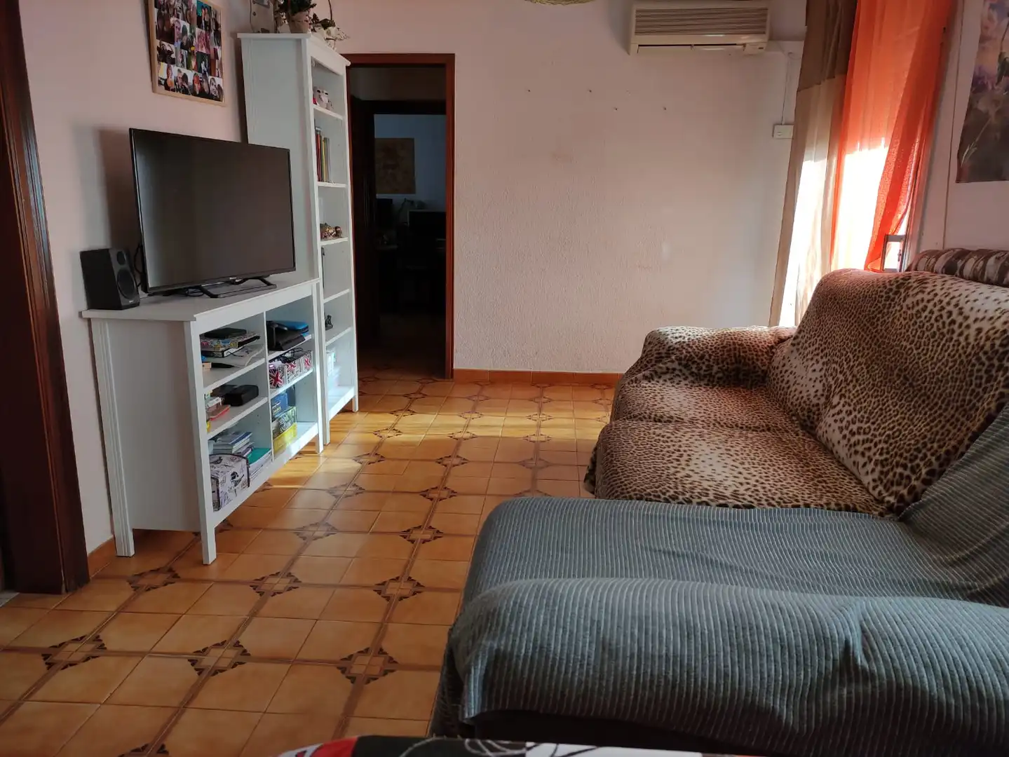 Flat with terrace for sale in Carrer Ciutat Cooperativa, imagen 2