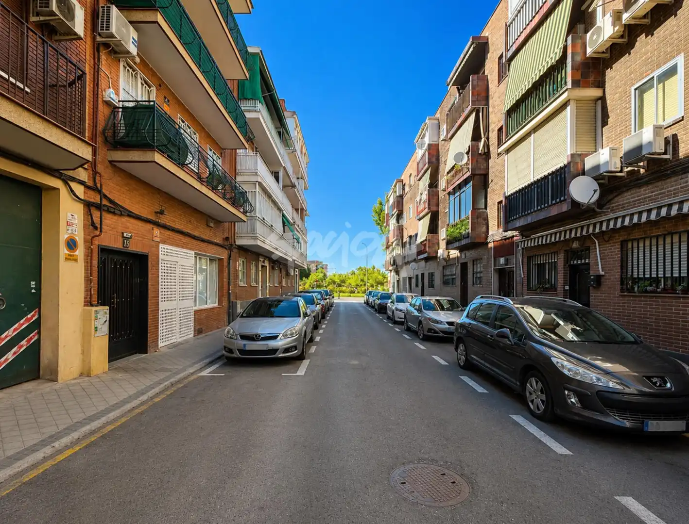 Vista exterior de Piso en venta en Villaverde