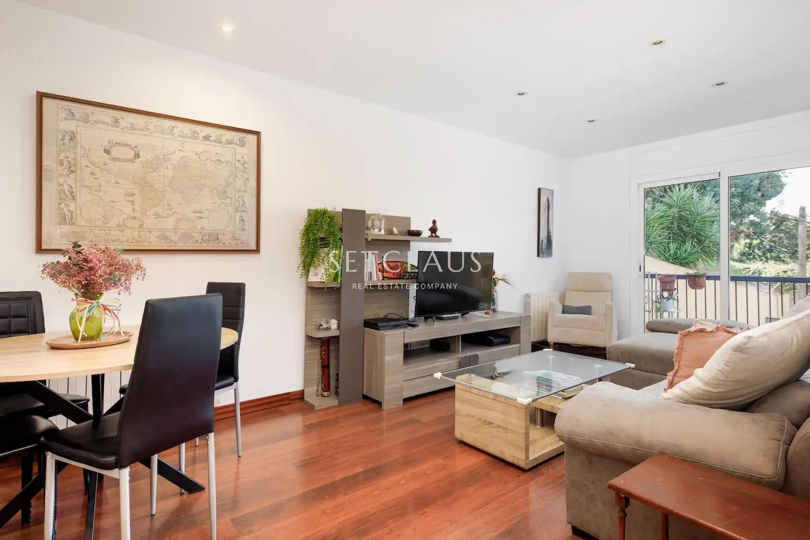 Living room of Flat for sale in Alella  with Air Conditioner, Heating and Terrace
