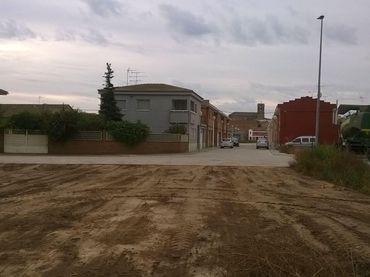 Terreny residencial en venda a Lluís Companys 21