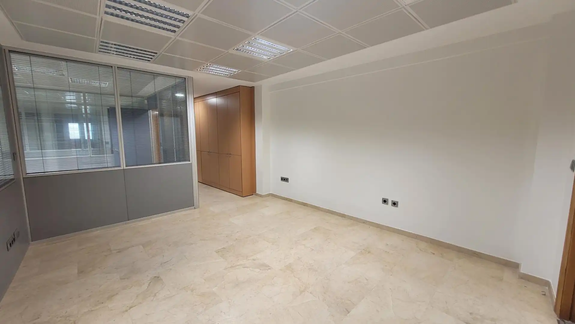 Oficina en venda en Soria Capital 