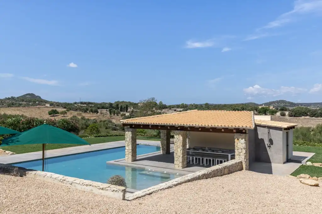 Piscina de Finca rústica en venta en Sineu con Aire acondicionado, Calefacción y Jardín privado