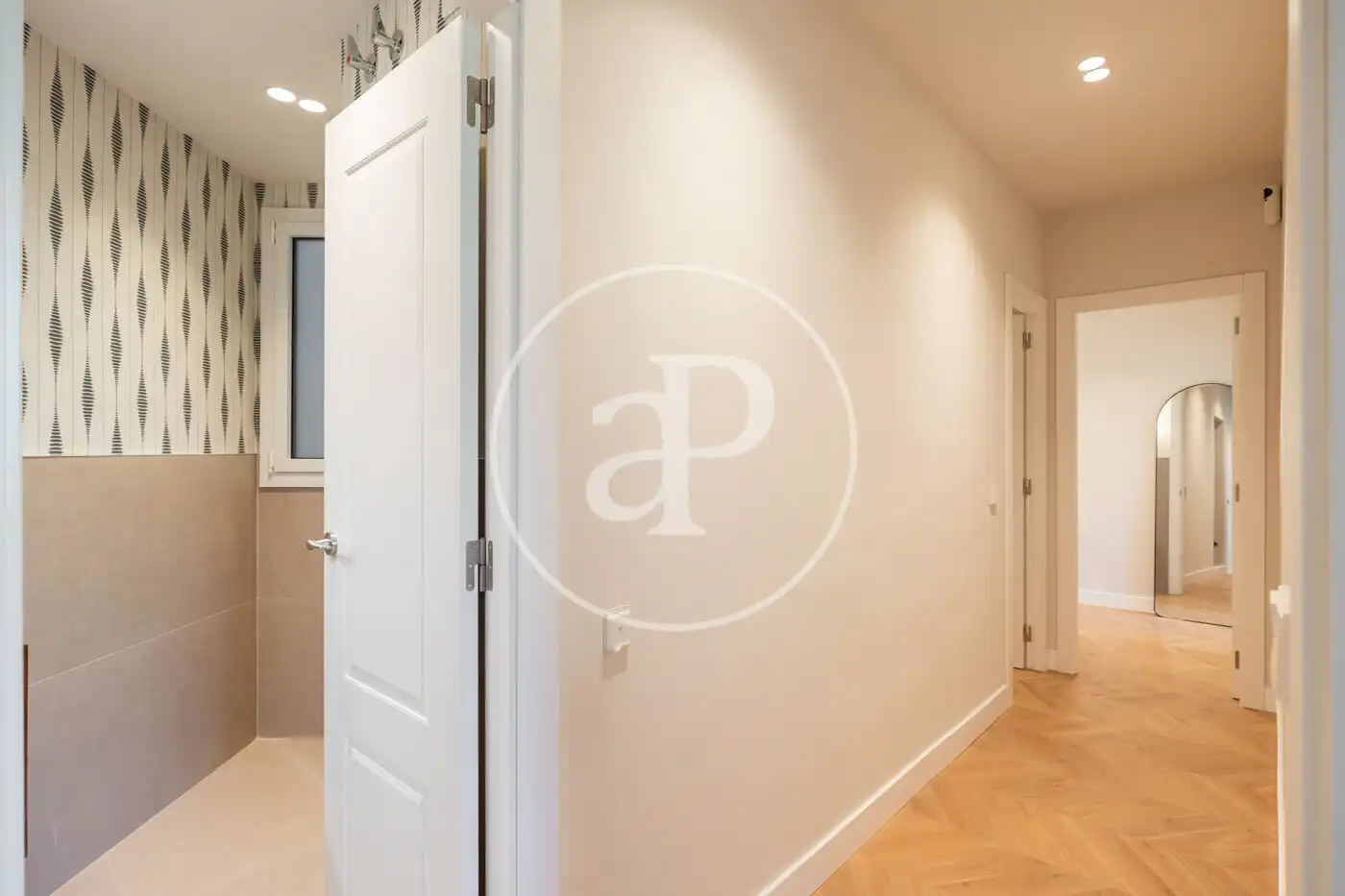 Flat with lift for sale in Carrer de Bailèn, imagen 48