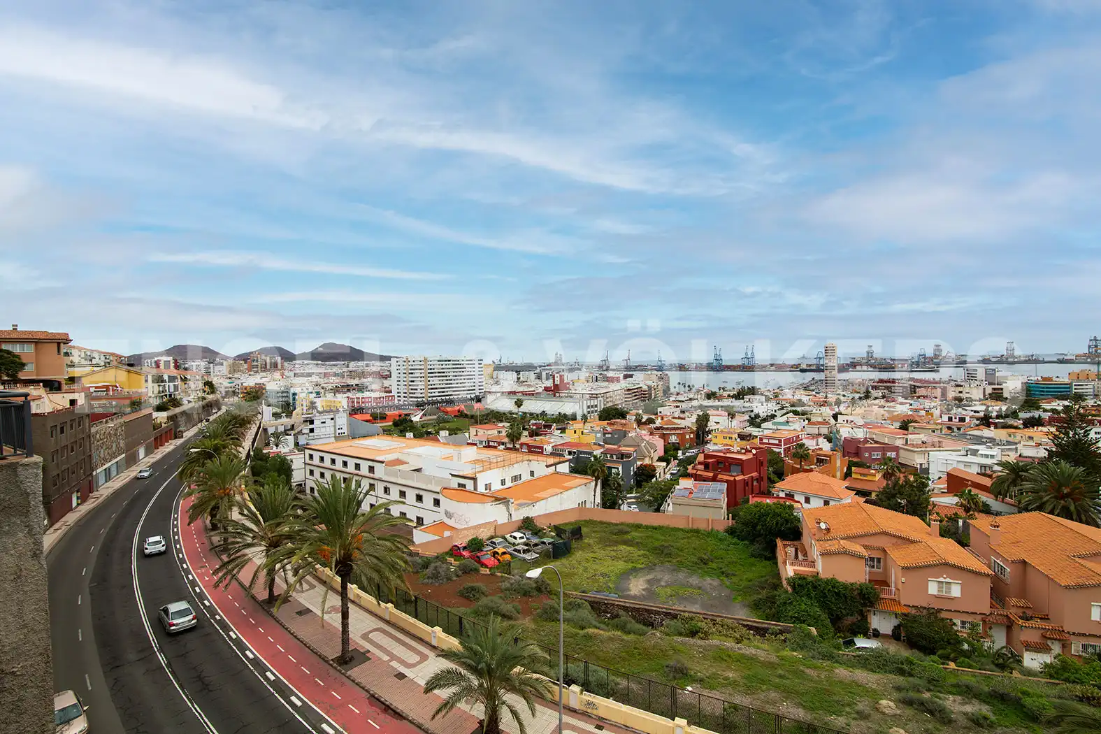 Vista exterior de Casa o chalet en venta en Las Palmas de Gran Canaria con Calefacción, Jardín privado y Parquet