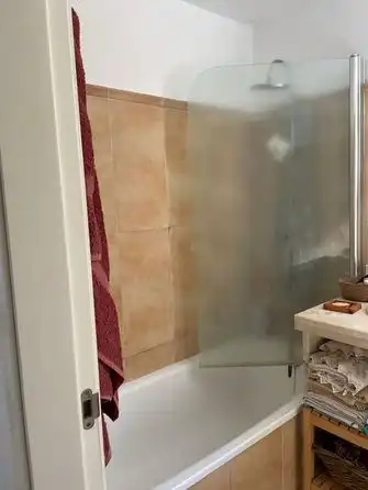 Bathroom of Ground floor for rent in Casares  with Air Conditioner, Private garden and Terrace