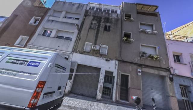 Piso en Venta en Calle Olivera De Sistrells 57 en Sistrells