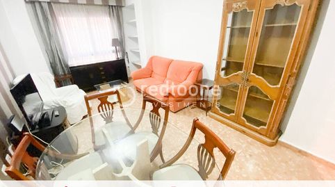 Photo 2 of Flat for rent in Mercado, Alicante / Alacant