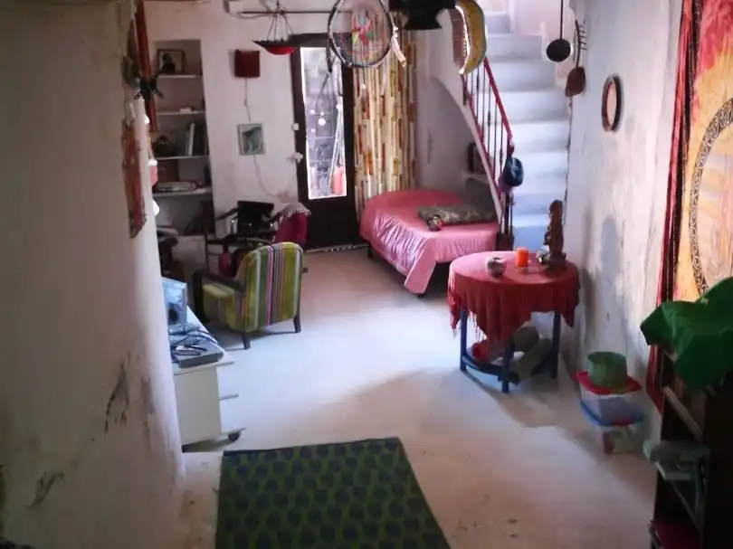 Casa con jardín en venta en Plaça Bisbe Vilaplana 9, imagen 3