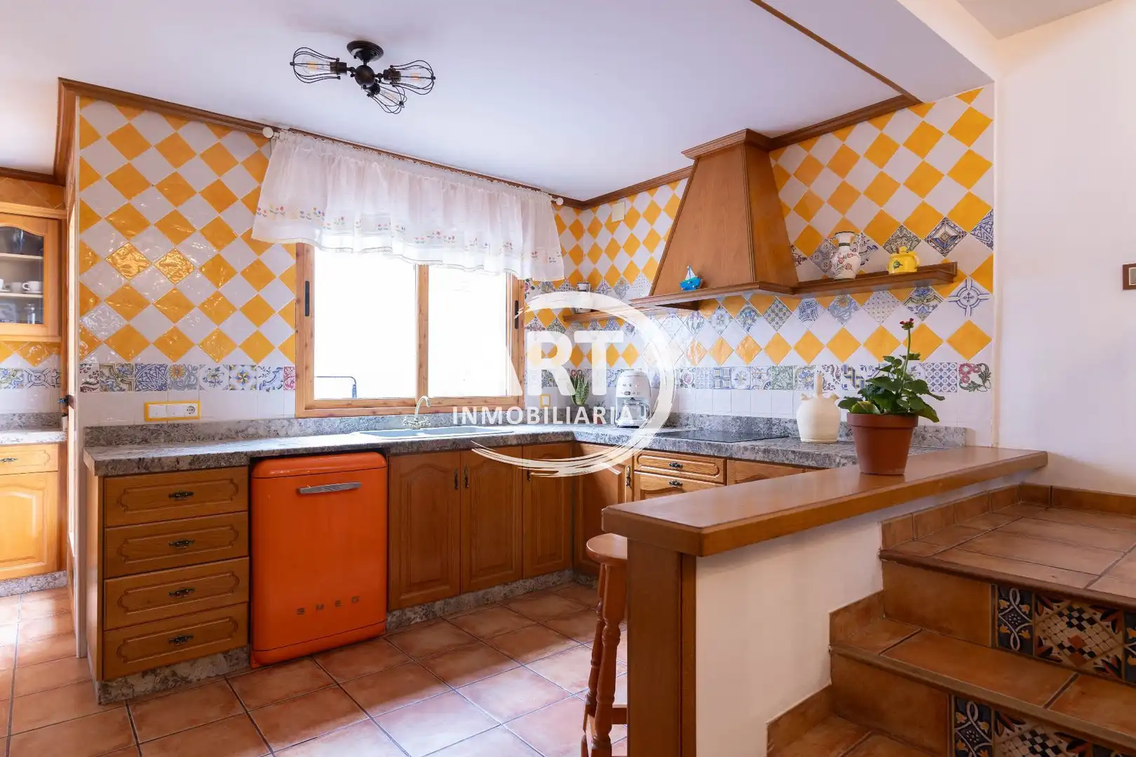 Kitchen of Houses for sale in L'Eliana  with Air Conditioner, Heating and Terrace