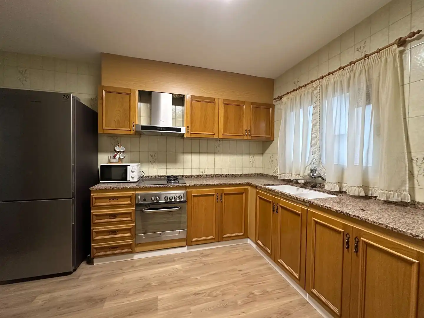 Kitchen of Flat for sale in Agullent  with Air Conditioner, Heating and Furnished