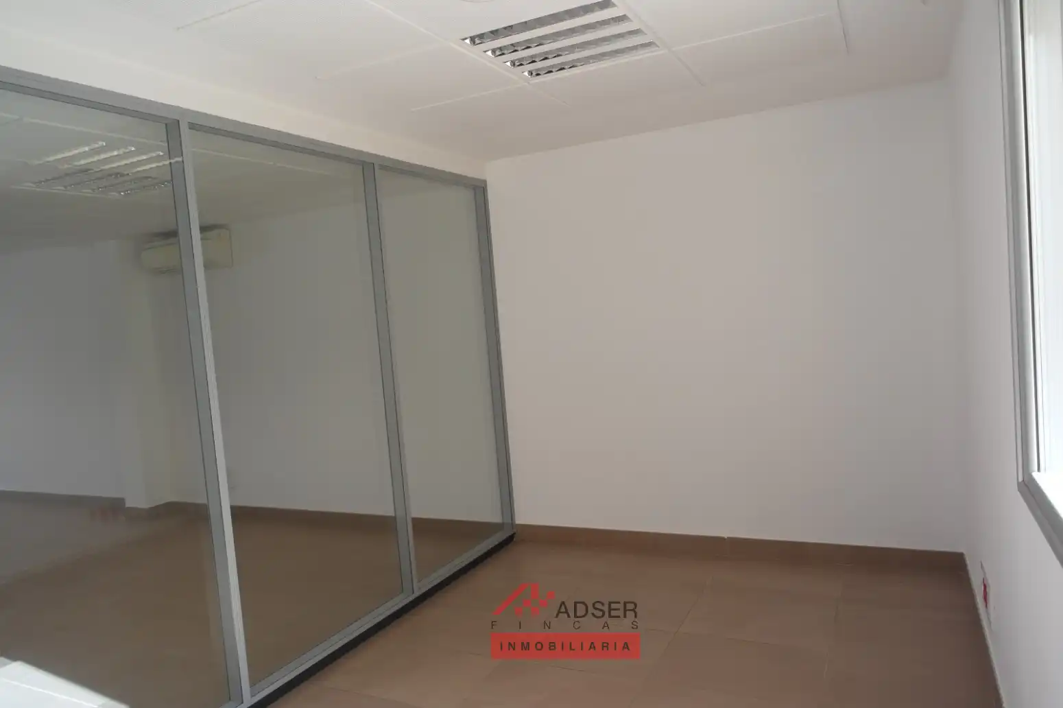 Oficina de alquiler en  Logroño con Aire acondicionado, Calefacción y Trastero