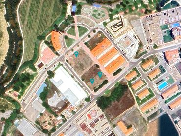 Terreny residencial en venda a Casta Álvarez