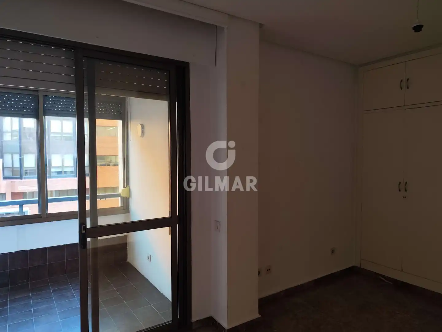 Habitación de Apartamento de alquiler en Sevilla con Calefacción y Balcón