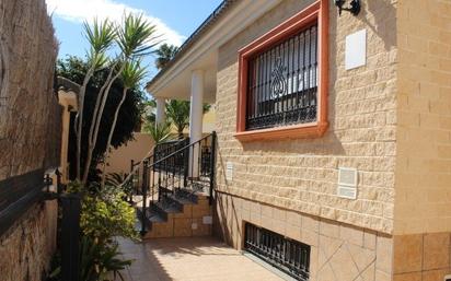 Vista exterior de Casa o xalet en venda en San Javier amb Aire condicionat, Terrassa i Piscina