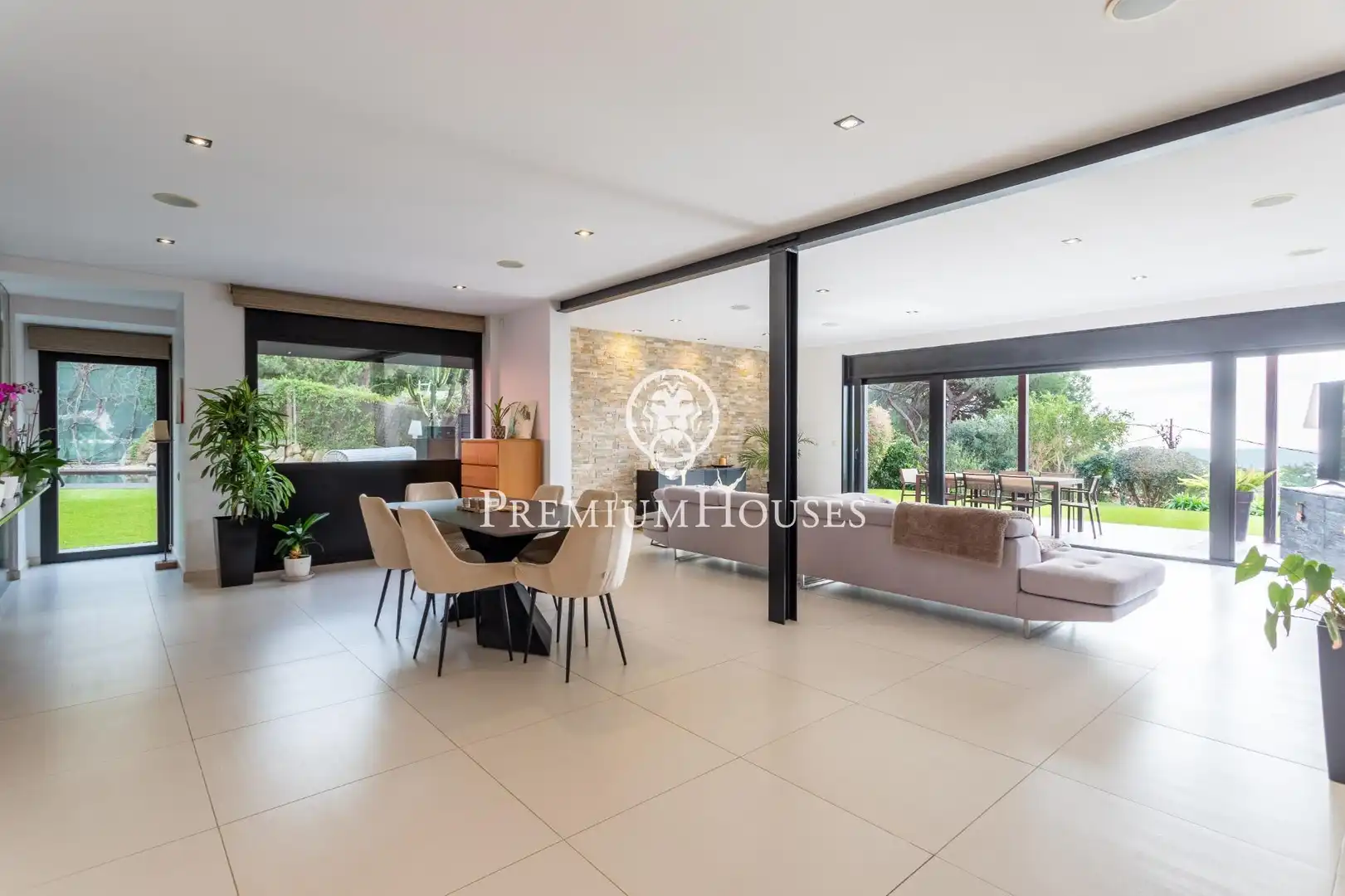 Terrace of Houses for rent in Cabrils  with Air Conditioner, Heating and Private garden