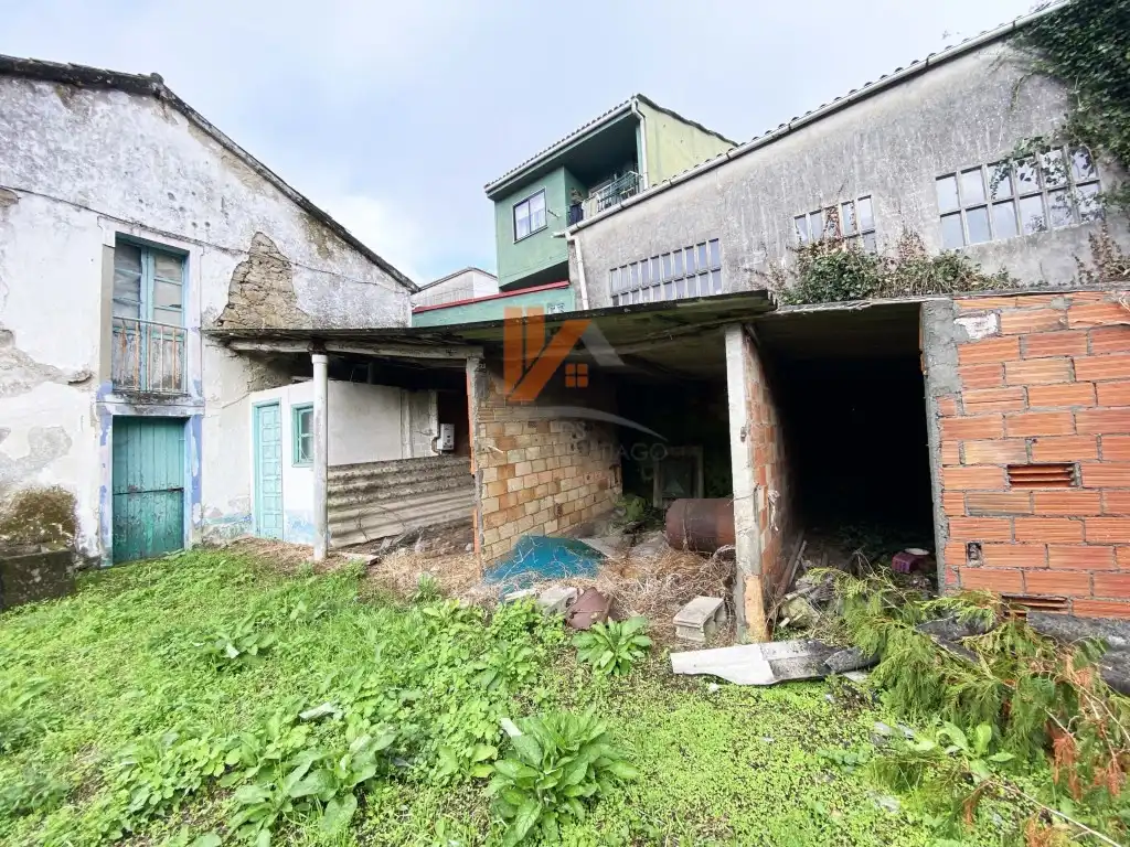Außenansicht von Haus oder Chalet zum Verkauf in Santiago de Compostela 