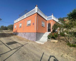 Vista exterior de Finca rústica en venda en Pizarra amb Terrassa i Piscina